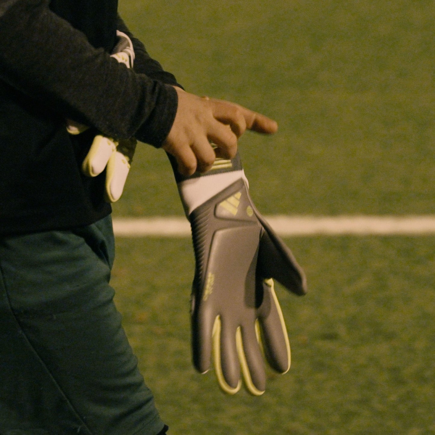 Målvaktshandskar som greppar